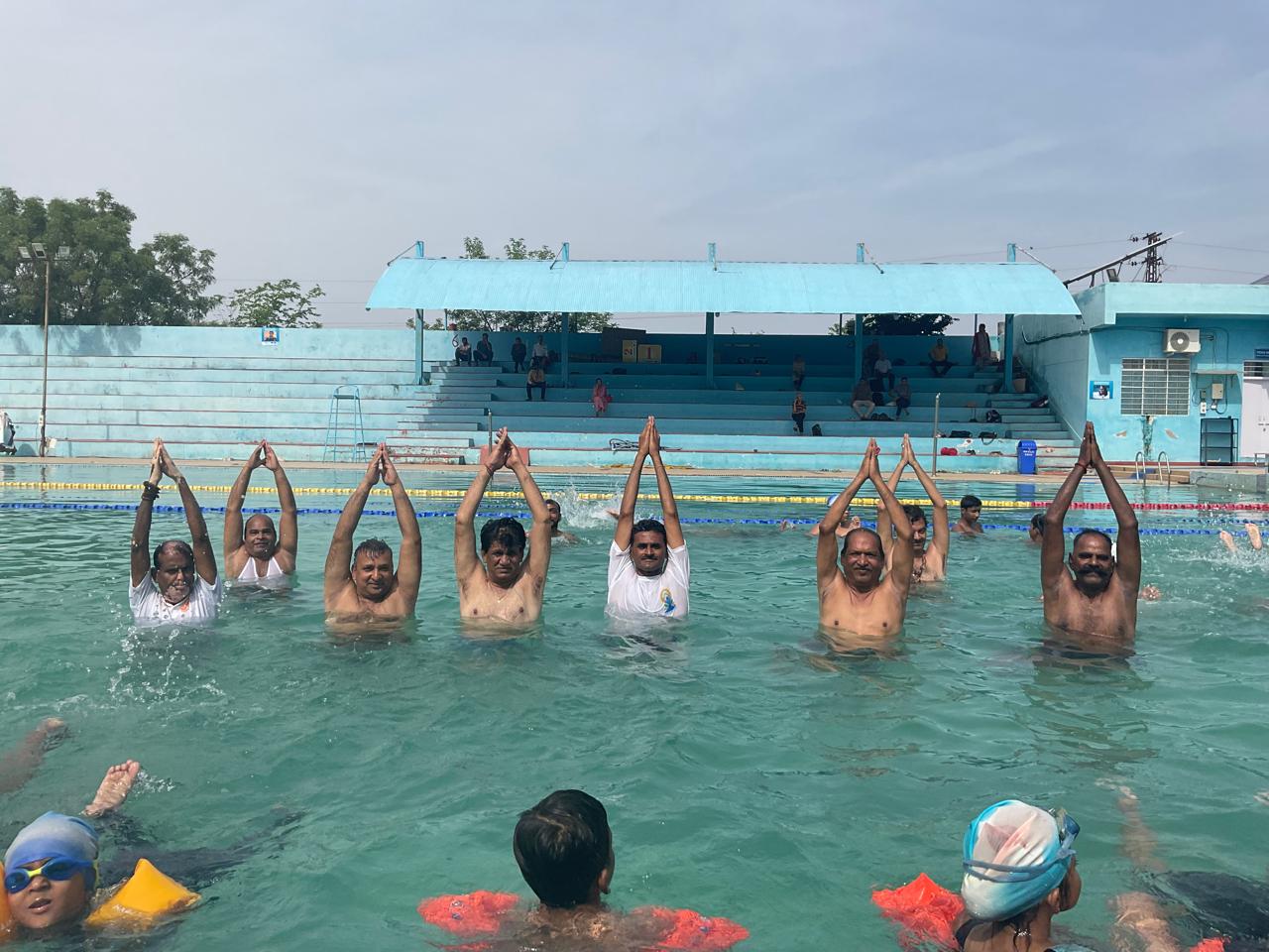 उदयपुर में गांधी ग्राउण्ड सहित 14 स्थलों पर 62 योग प्रशिक्षक कराएंगे योगाभ्यास
