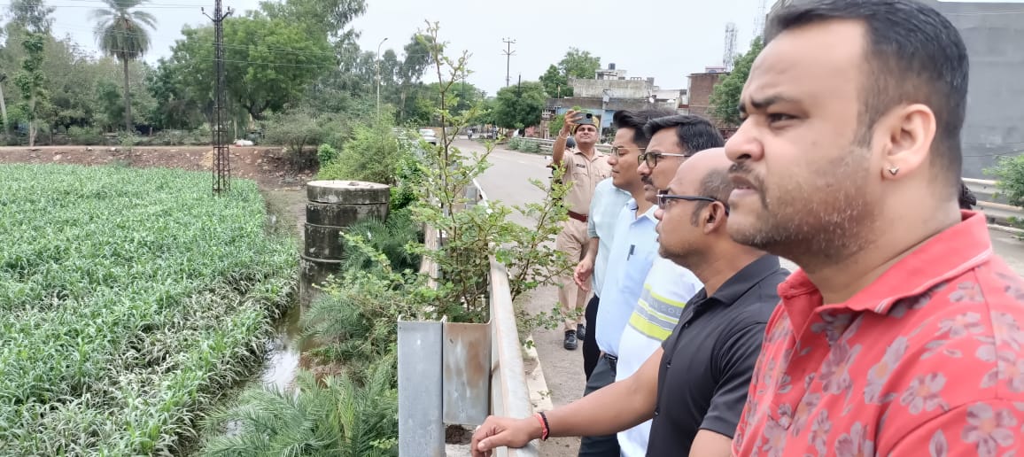 बारिश के दौरान सतर्क एवं सुरक्षित रहें- जिला कलक्टर