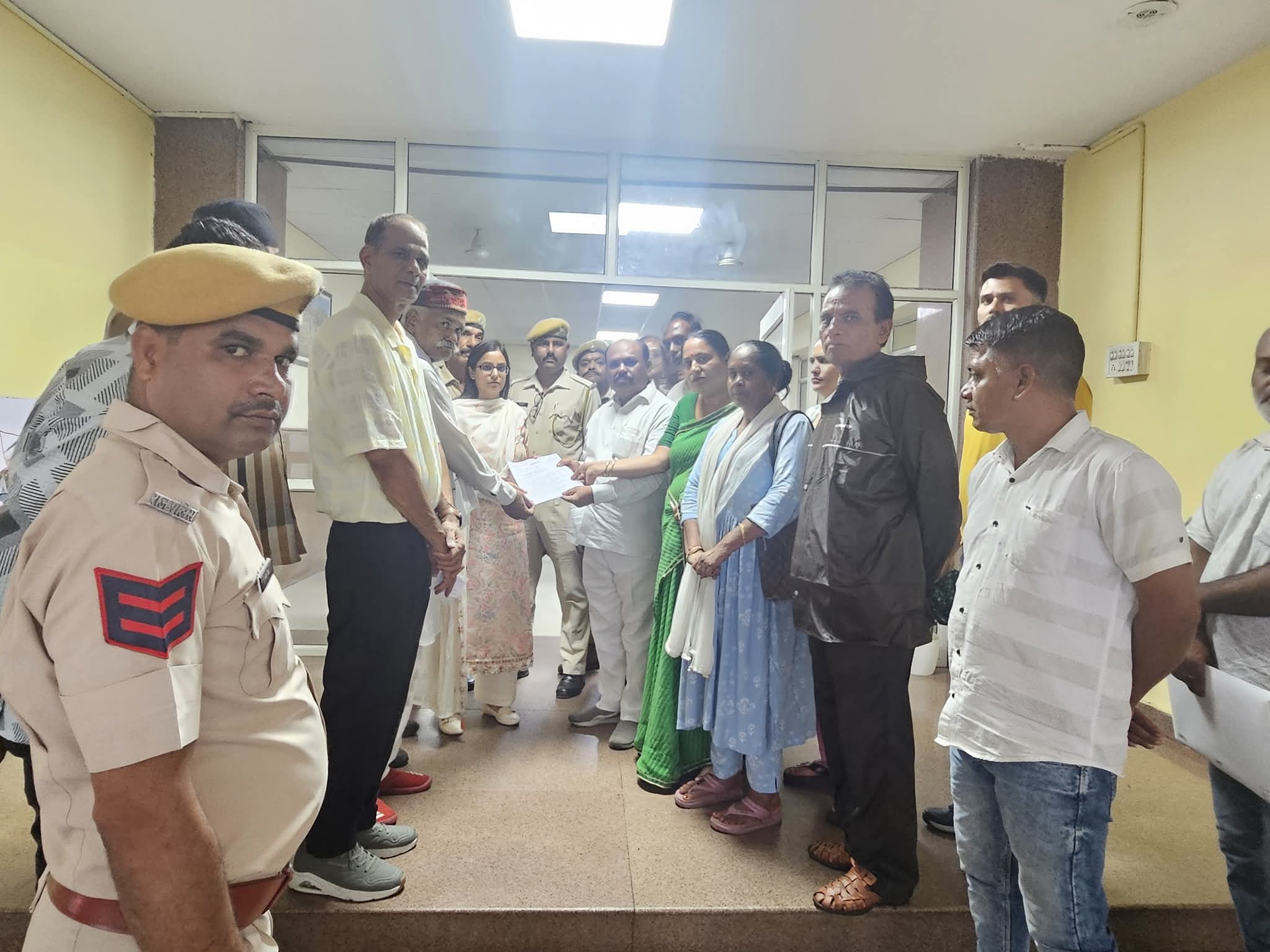 केडीए अतिक्रमण हटाने में भेदभाव एवं मनमानी बंद करें : मनोज दुबे