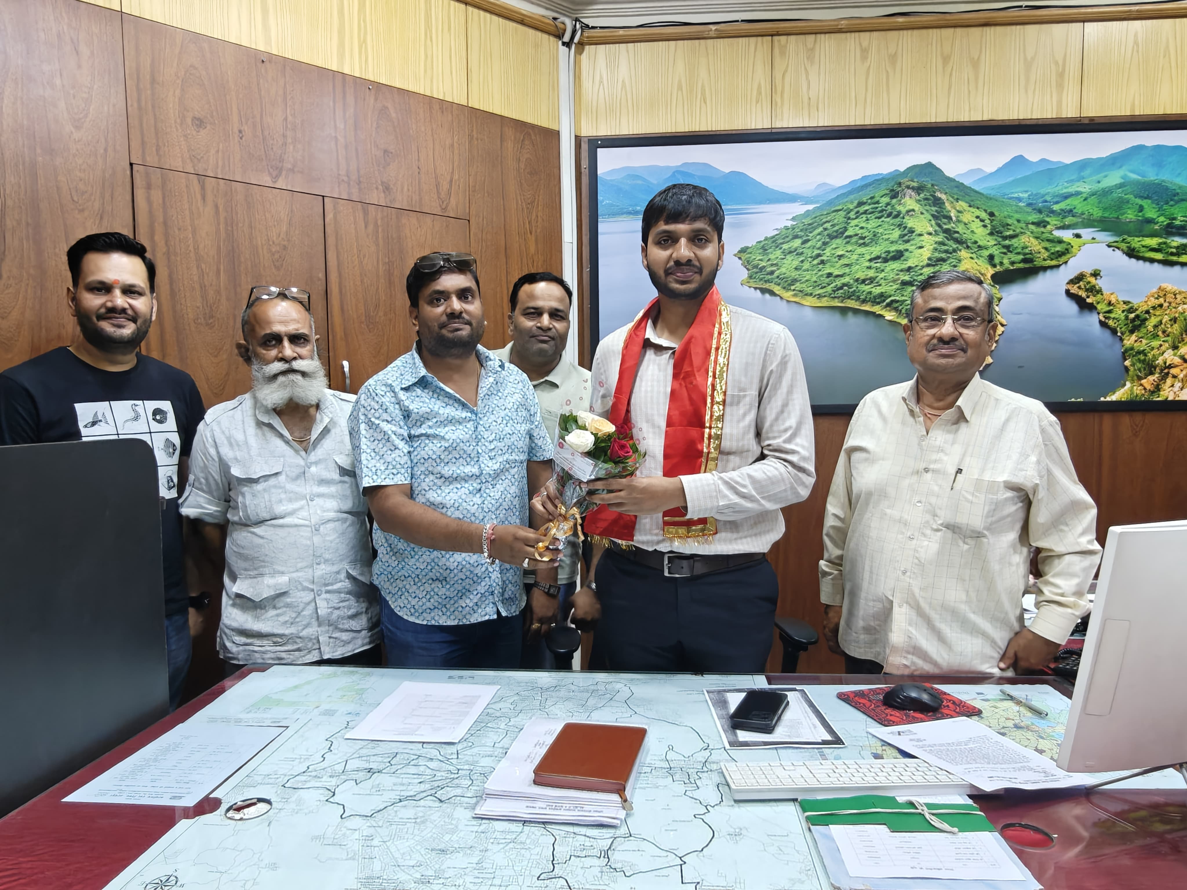 Hotel Association Welcomes Udaipur Commissioner