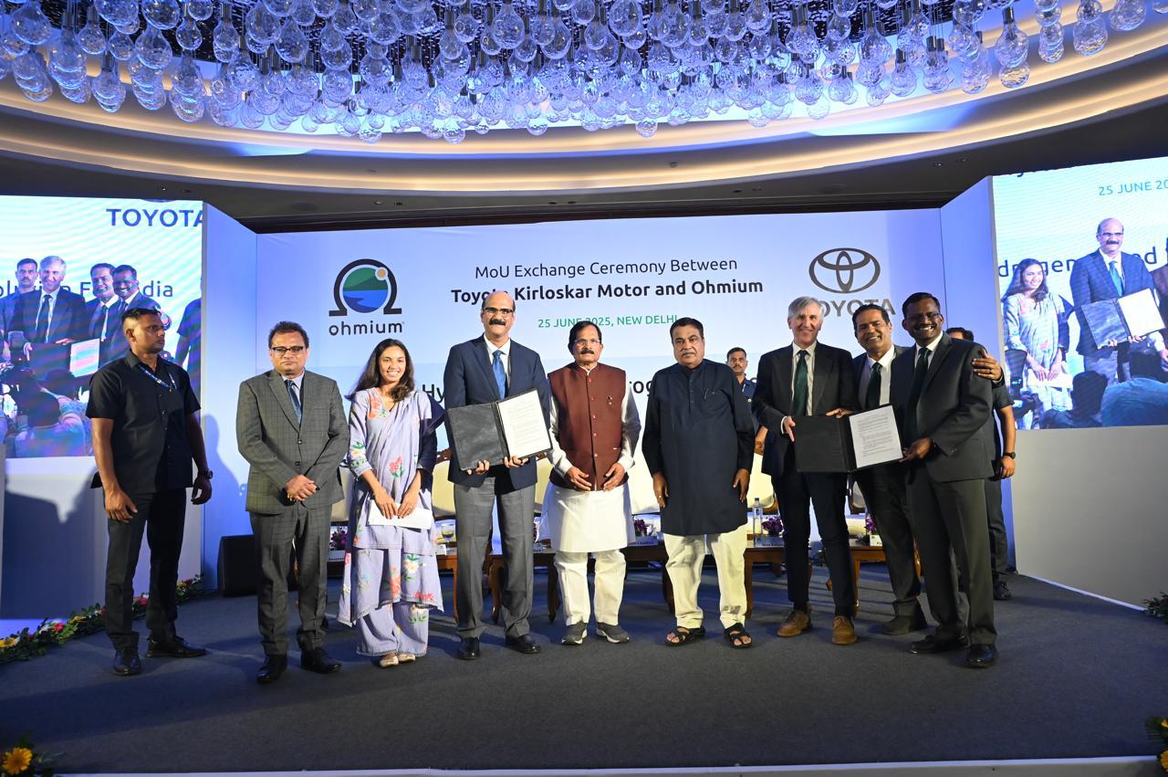 Toyota Kirloskar Motor Exchanges Memorandum of Understanding with Ohmium to advance Scalable Hydrogen-Based Energy Solutions in India