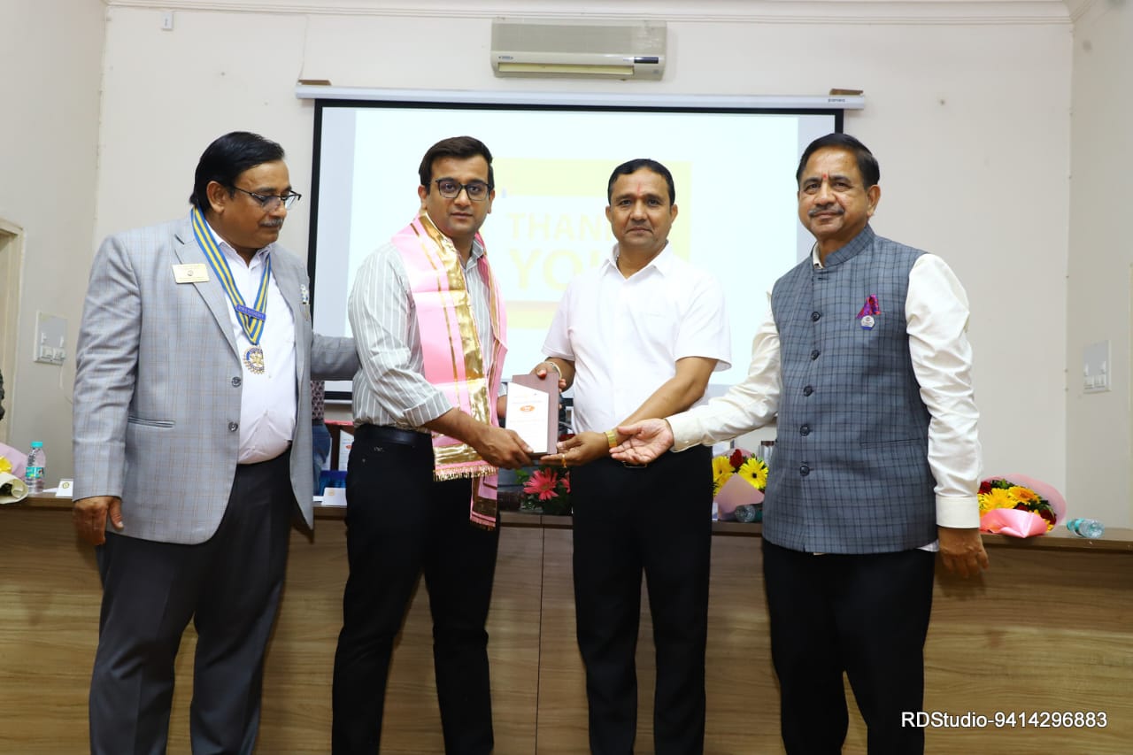 Rotary Udaipur Organizes Gratitude Ceremony