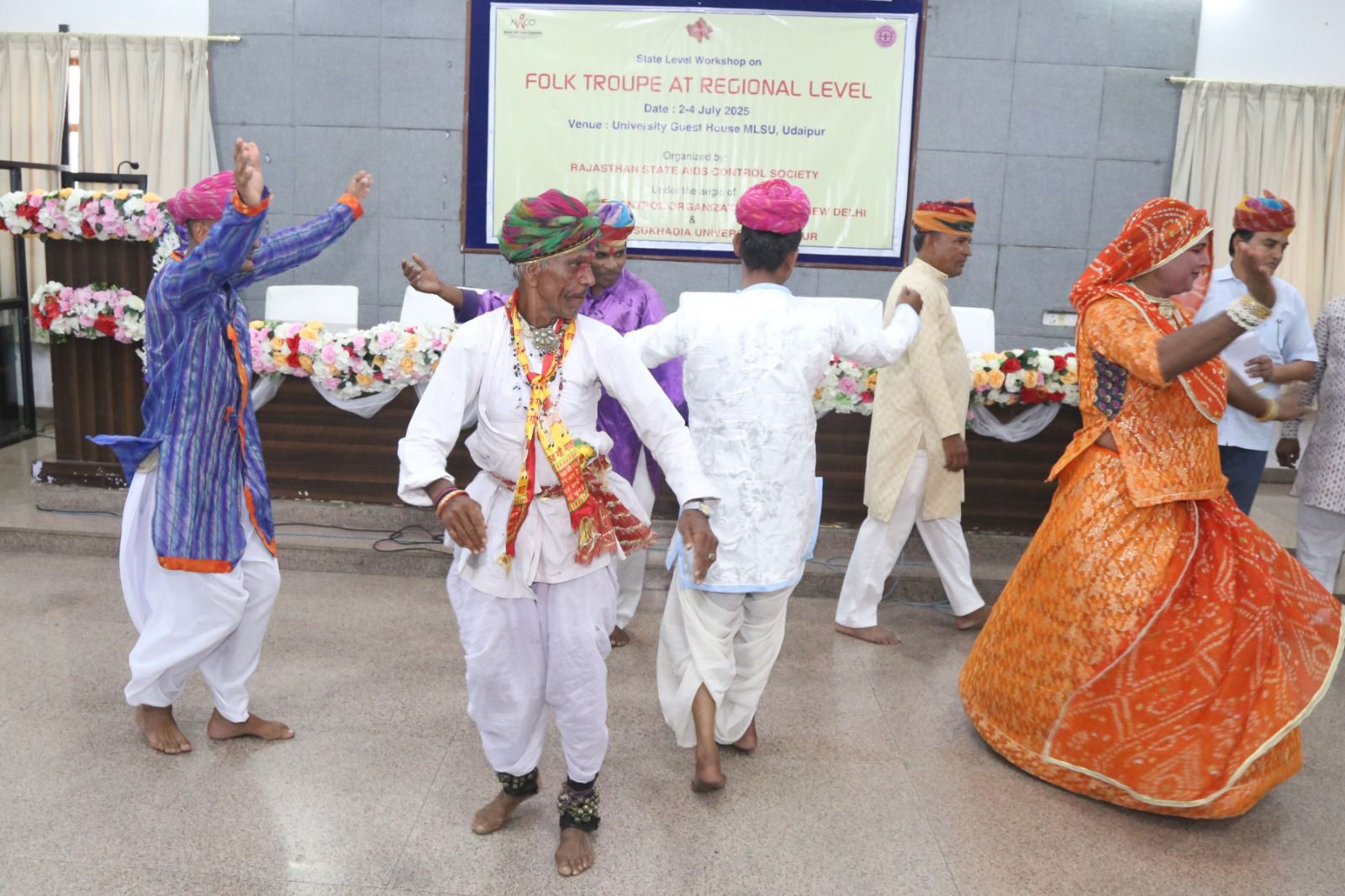Folk Art to Help Realize the Dream of an AIDS-Free India