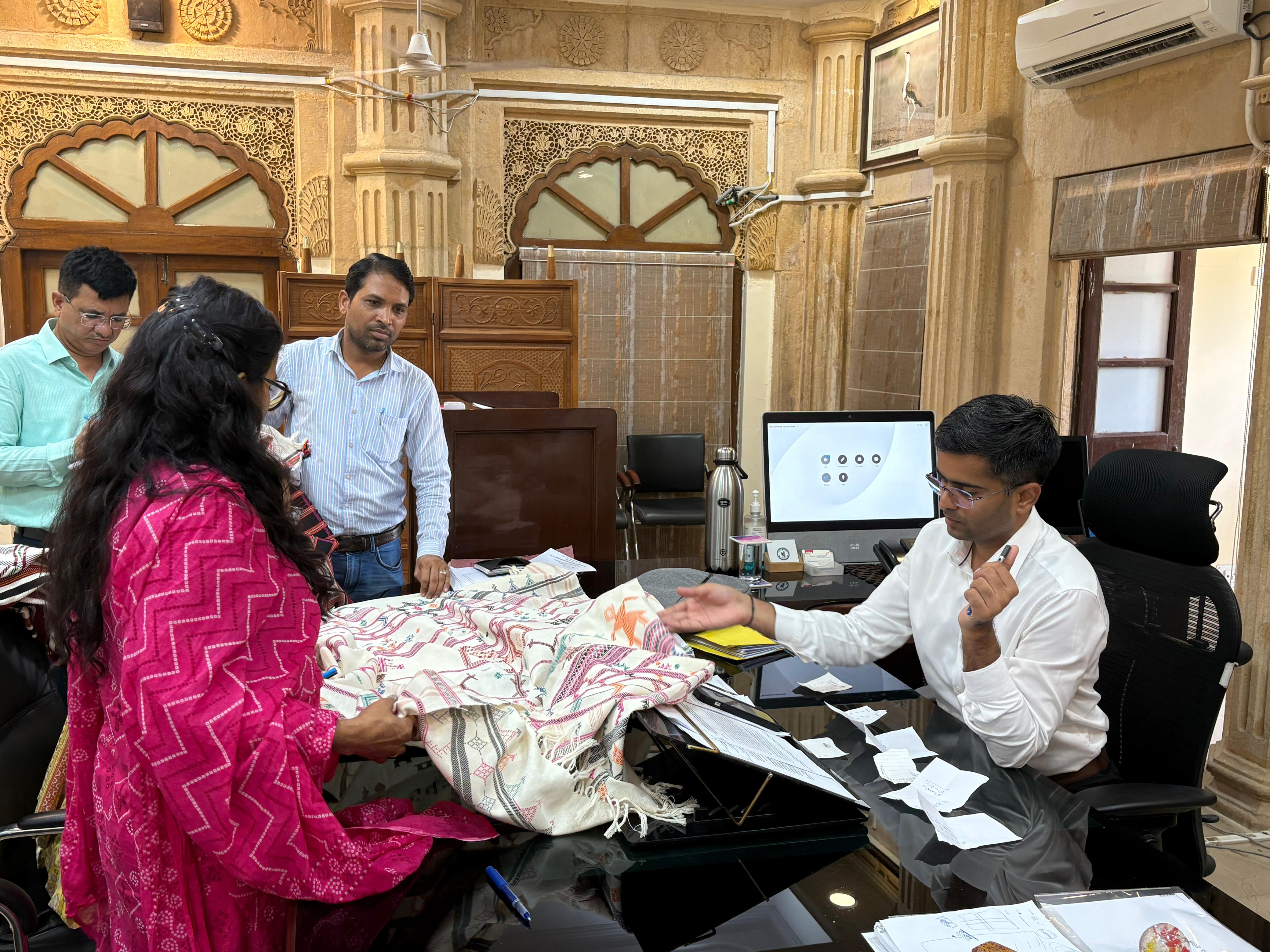 Sarita Kumari Wins Top Weaver Award