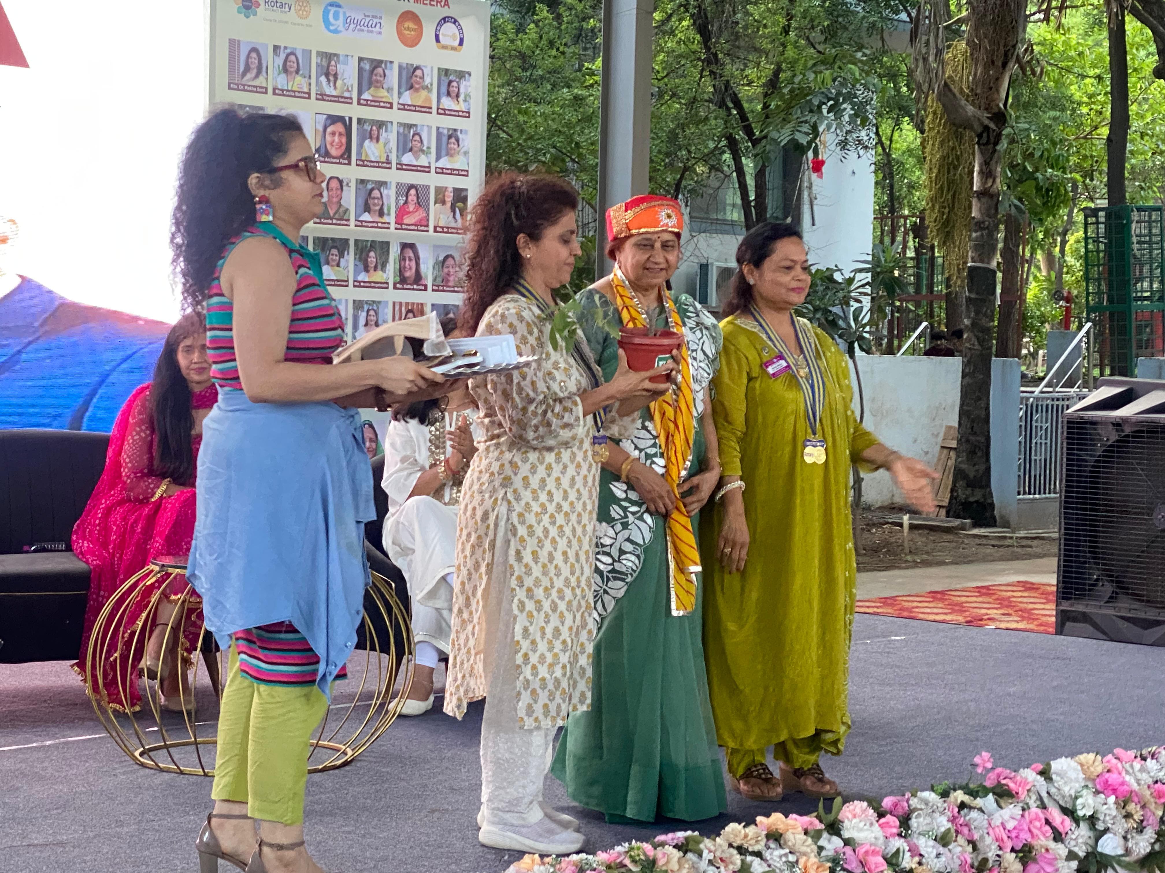 गीताांजली हॉस्पिटल के विशेषज्ञों ने बताया—स्क्रीन टाइम से होने वाले रोग और उनके समाधान