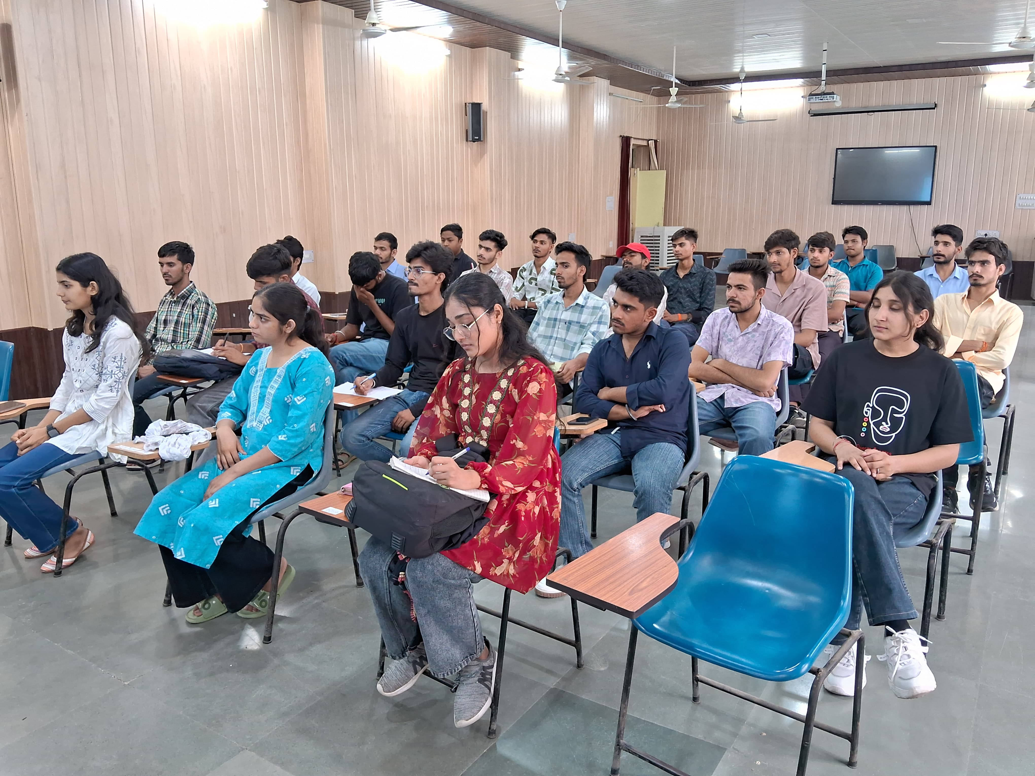 National Fish Farmers’ Day Celebrated at College of Fisheries