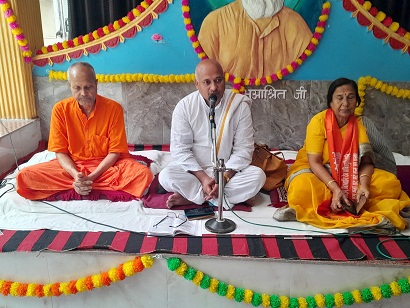 वैदिक संस्कारों को यदि देश व समाज में प्रतिष्ठा मिलेगी तो देश व समाज की प्रमुख समस्यायें दूर हो सकती हैं: आयार्य धनंजय