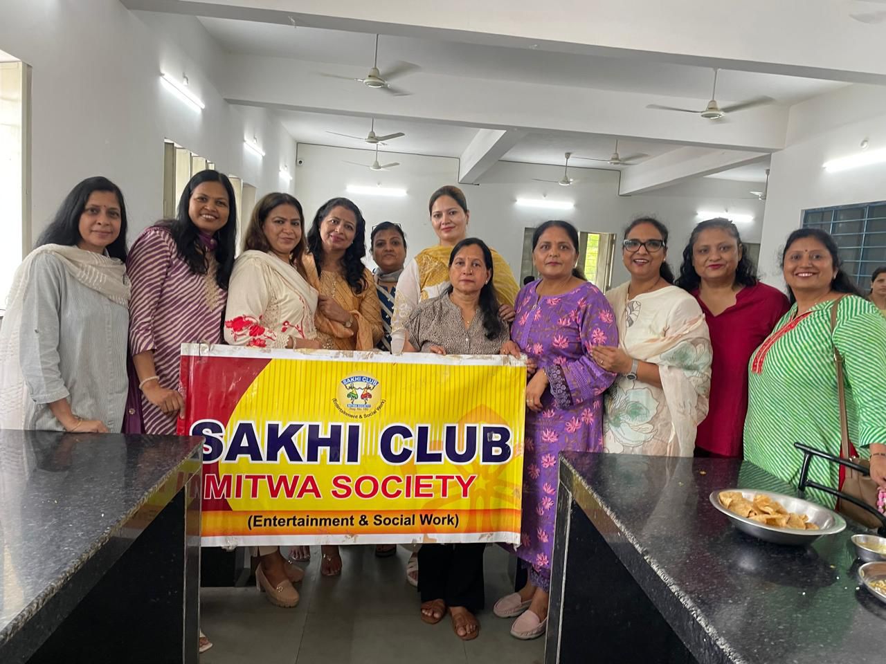Women Spend a Day with Children of Pragya Chakshu School, Organize Fun Games and Activities