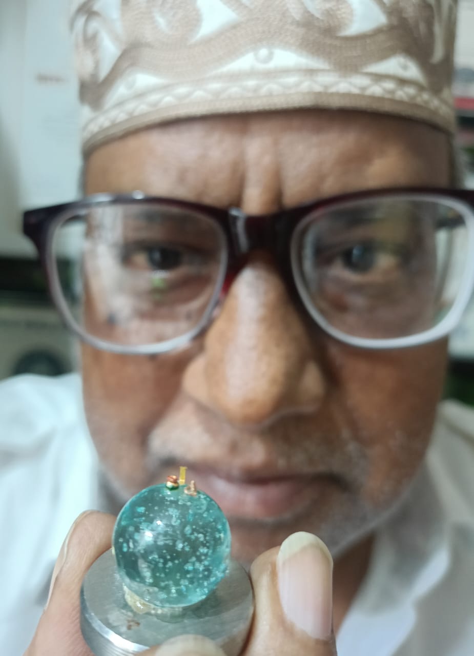 Muslim Artist Crafts Tricolour Shivling, Kawad Kalash, and Nagraj from Gold