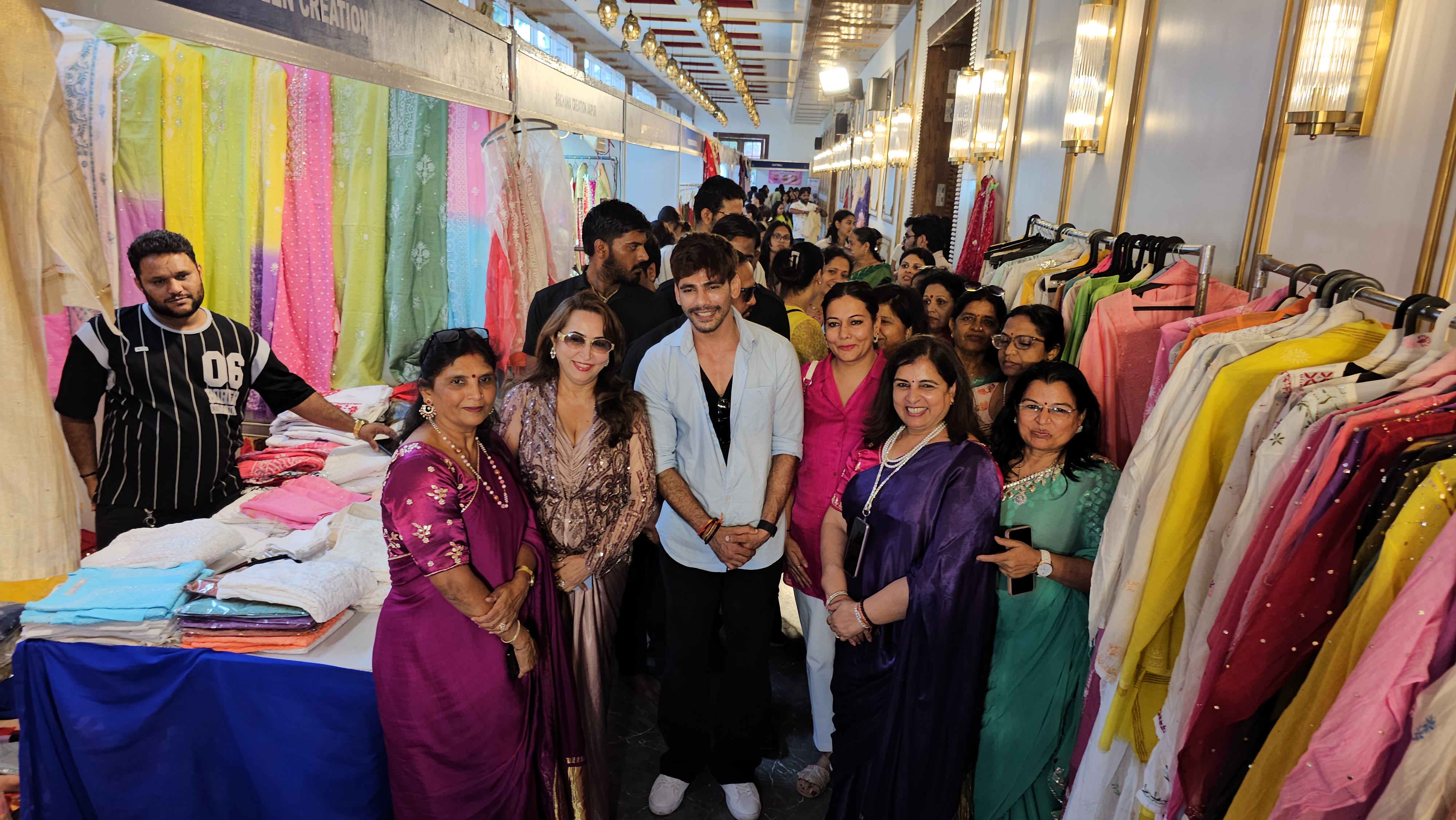 Bollywood Actor Nakul Graces Jainam-14: Applauds Presence of Women Entrepreneurs