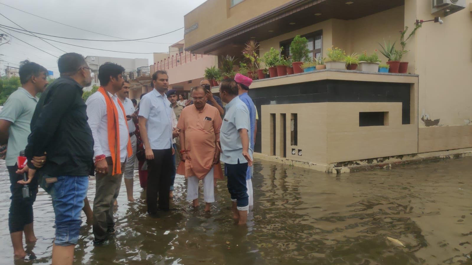Assembly Speaker Devnani Visits Rain-Hit Areas, Directs Emergency Relief Measures