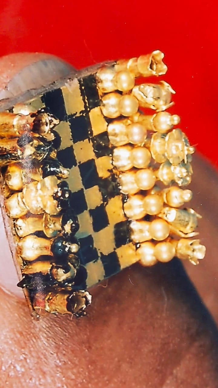 ### World's Smallest Gold Chess Set to Be Displayed on World Chess Day