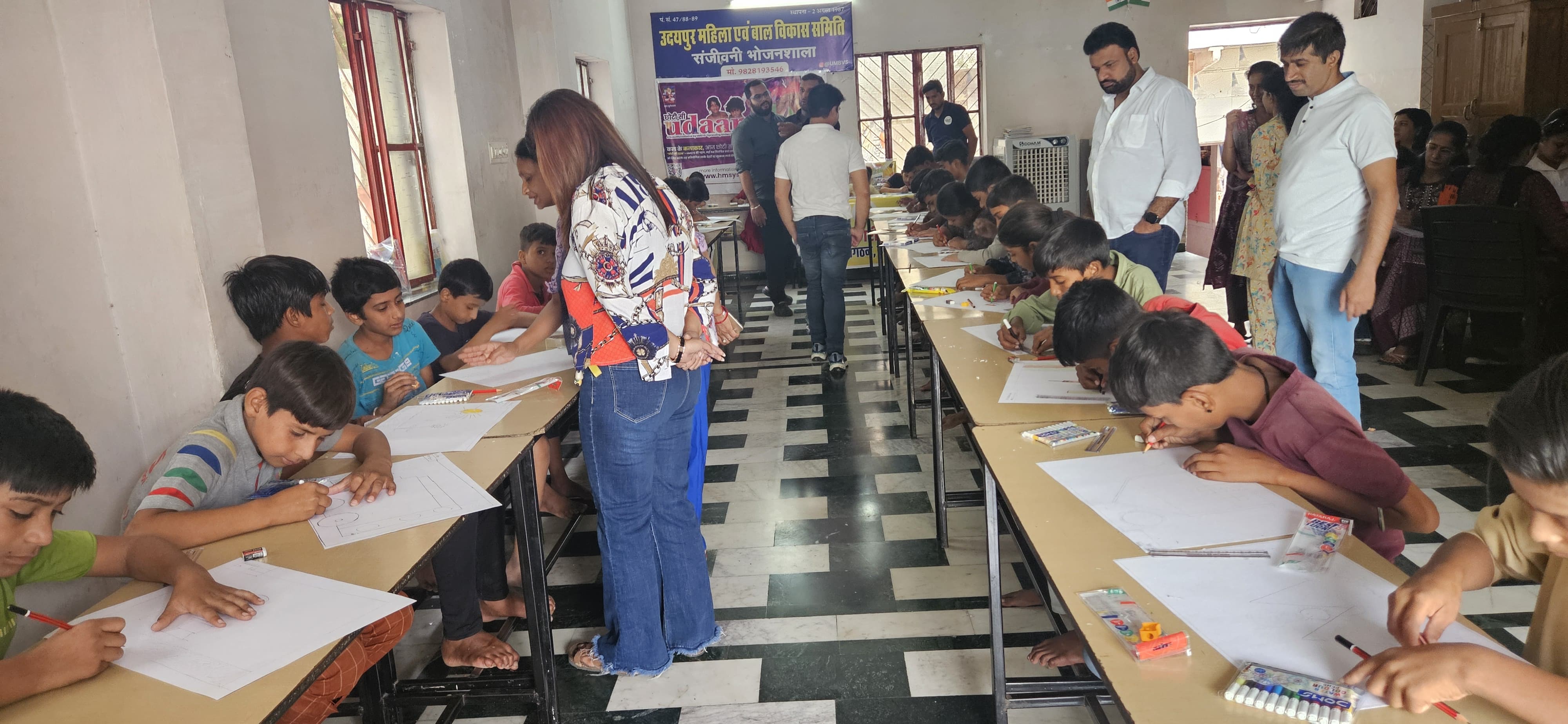 हिरण मगरी सिंधी युवा संगठन द्वारा बाल चित्रकला प्रतियोगिता का सफल आयोजन