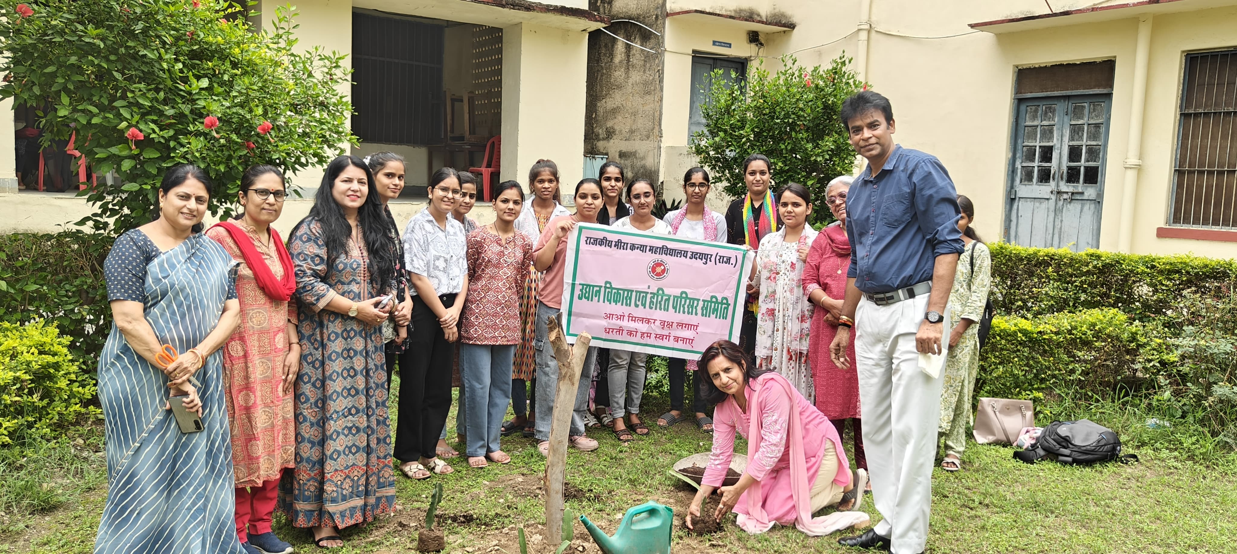 Dragon Fruit Orchard Developed at Government Meera Girls' College under 'Mission Hariyalo Rajasthan'