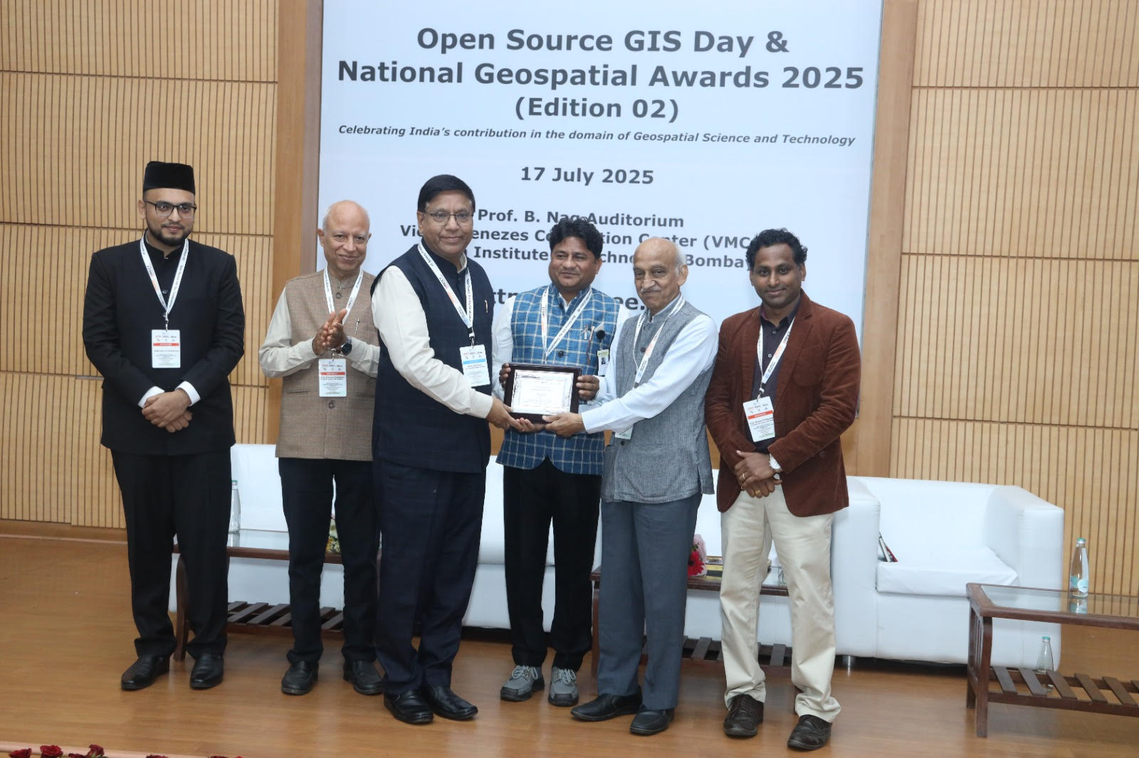 IIT बॉम्बे ने संगम विश्वविद्यालय, भीलवाड़ा को "उभरता विश्वविद्यालय पुरस्कार" से सम्मानित किया