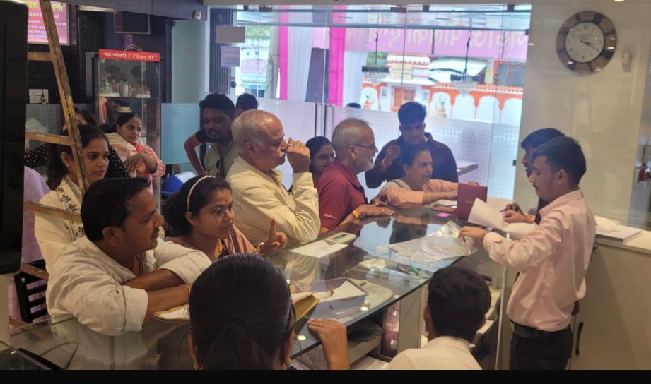#### Sojatia Fest Extended Till Rakhi, Customers Receive Free Silver Equal to Gold Purchase
