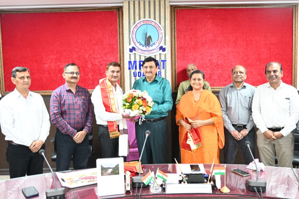  एम पी यु ए टी विश्वविद्यालय में डॉ.बी. डी. कुमावत ने संभाला अतिरिक्त कार्यभार 