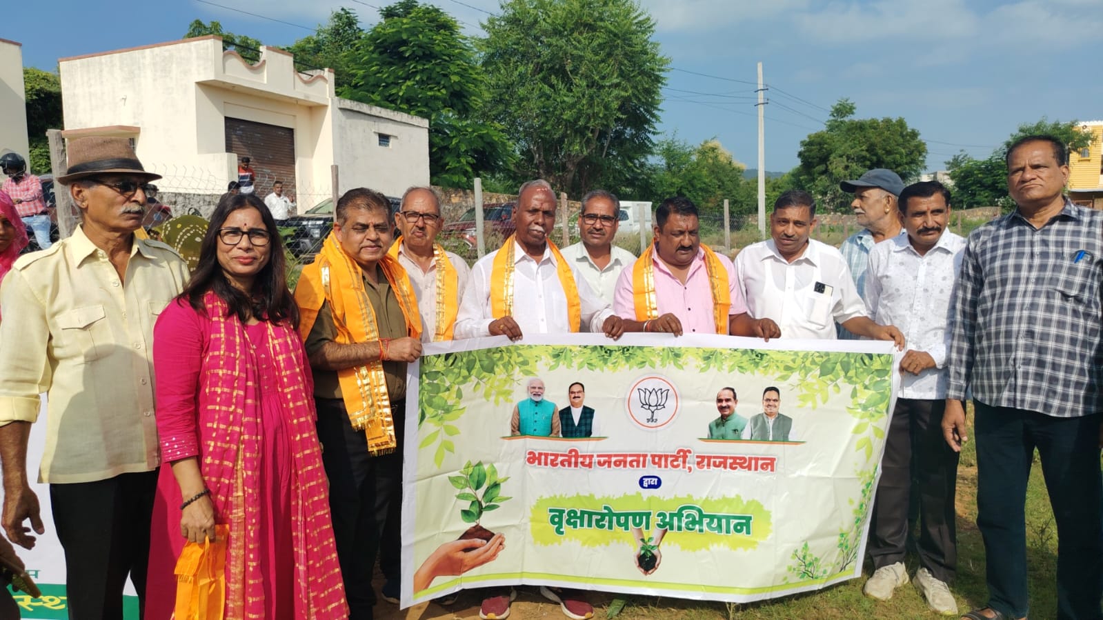 लियो का गुडा में 16 बीघा क्षेत्र में राहडा फाउंडेशन ने शुरु की एक पेड मां के नाम अभियान की सबसे बडी मुहिम