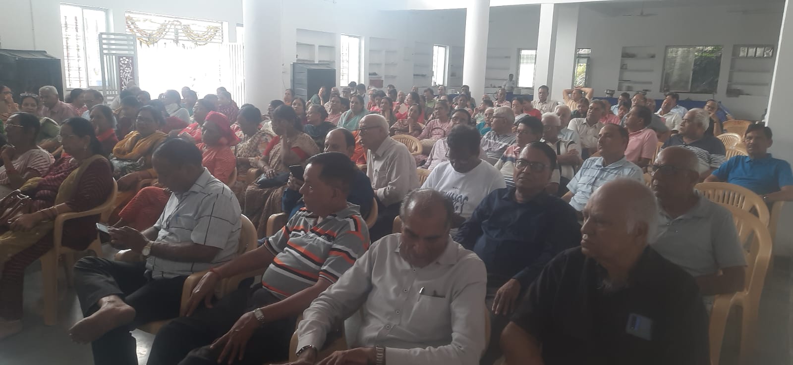 सावन की रिमझिम फुहारों संग जावर दरबार में सजी मुस्कान क्लब की बहु प्रतीक्षित पिकनिक
