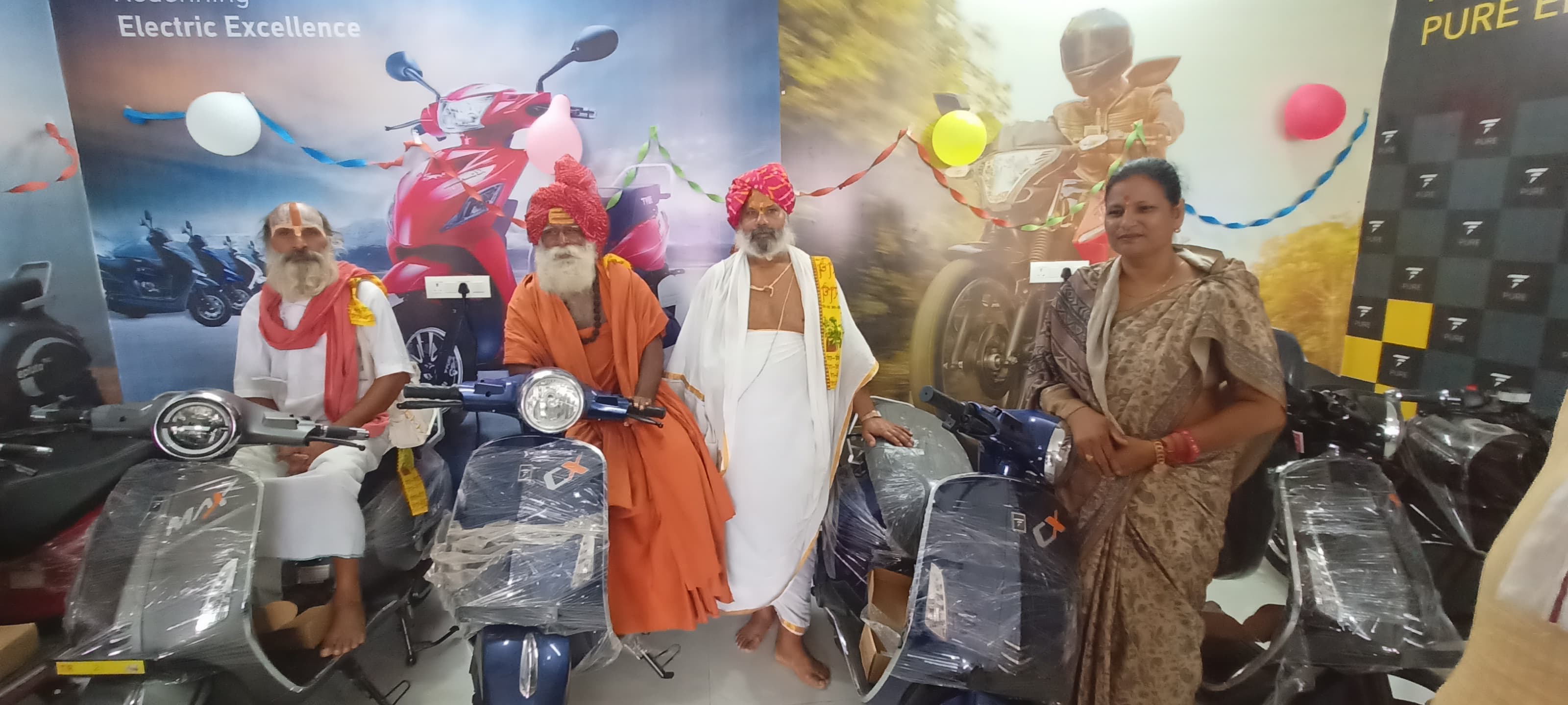 प्योर ईवी ने सुरोठ में की एंट्री – ईवी क्रांति को दी नई रफ्तार शोरूम में हाई-परफॉर्मेंस इलेक्ट्रिक व्हीकल्स और प्योरपावर (PuREPower) उत्पादों की पूरी रेंज