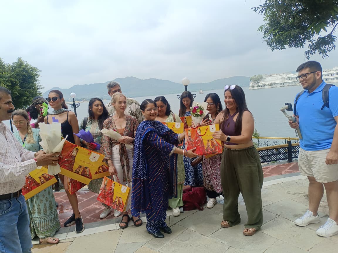 लेटिन अमरीकी देशों के कंटेंट क्रिएटर्स का दल पहुंचा उदयपुर