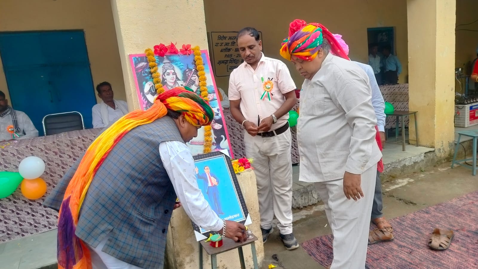 श्रेष्ठ परिणाम देने पर पीओ प्रधानाचार्य अरुण व्यास सहित सम्पूर्ण अमरथून स्टॉफ सम्मानित