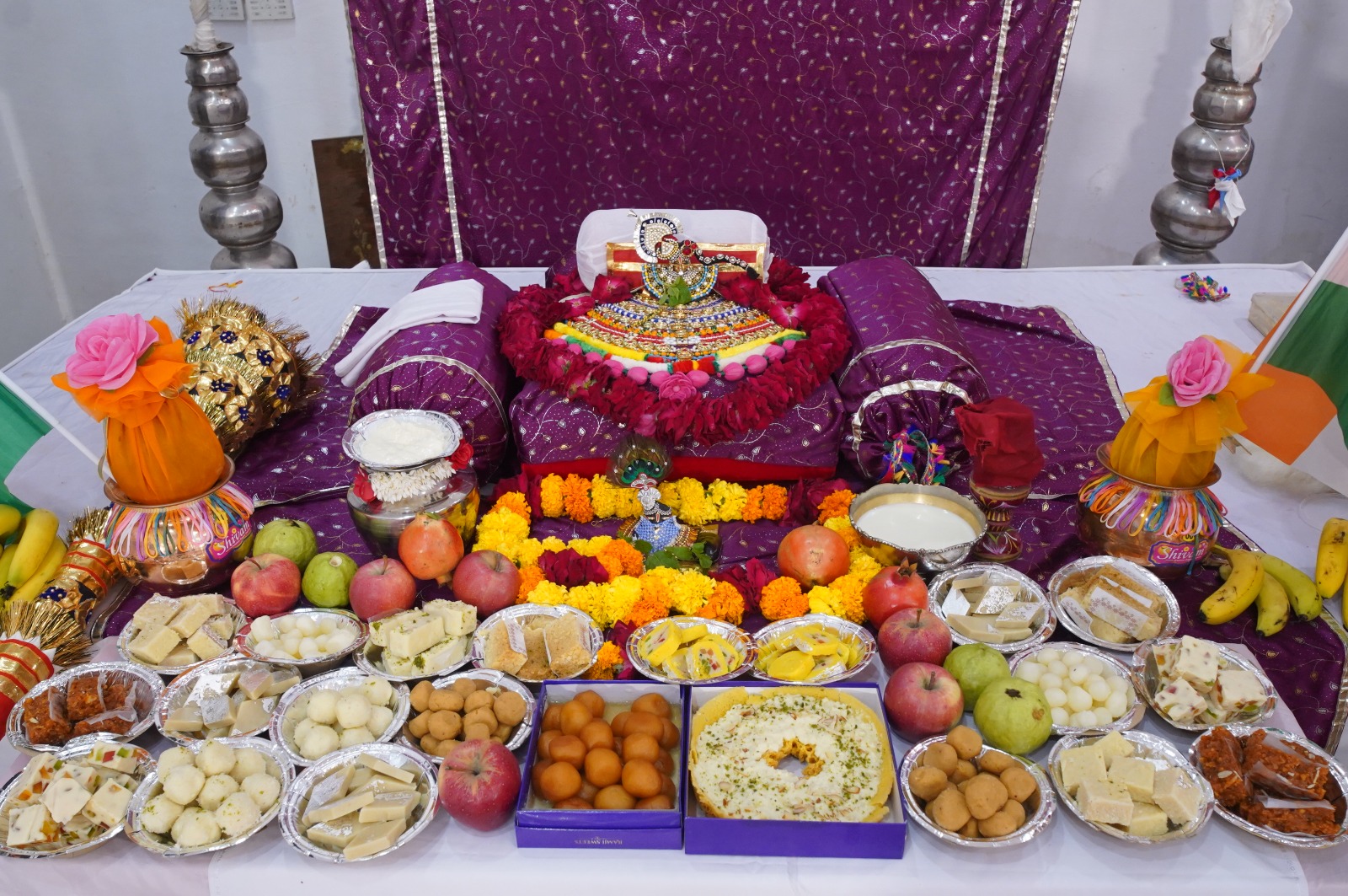 श्रीकृष्ण को धराया छप्पन भोग, क ृष्ण-रूकमणी विवाह प्रसंग का धूमधाम से मनाया उत्सव