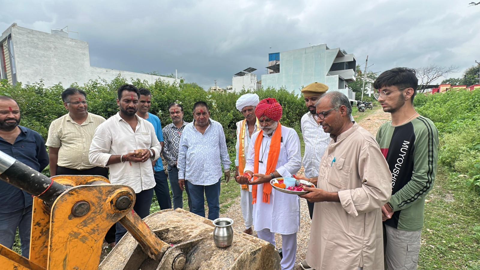 विधायक मीणा ने किया 84 लाख रूपए के विकास कार्यों का शिलान्यास ग्रामीणों के अभाव अभियोग सुने