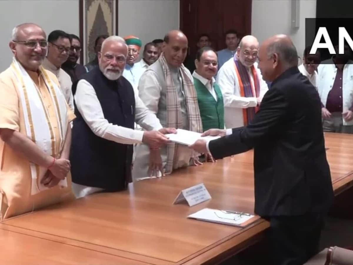 उप राष्ट्रपति चुनाव का रण  दिलचस्प हो गया 