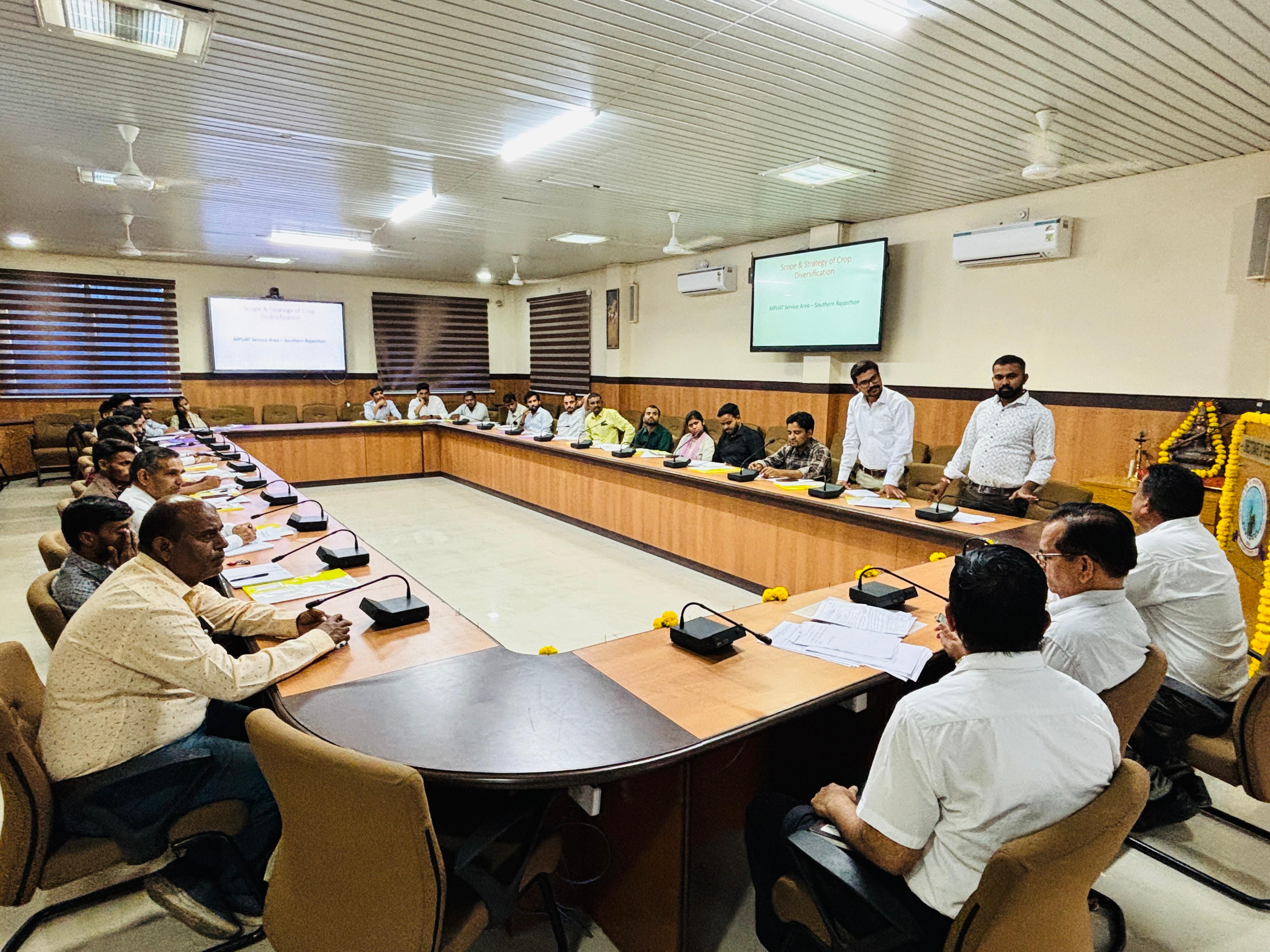 दक्षिण राजस्थान में फसल विविधीकरण से उत्पादकता, लाभप्रदता और रोजगार सृजन को बढ़ावा देने के लिए दो दिवसीय अधिकारी प्रशिक्षण कार्यक्रम शुरू