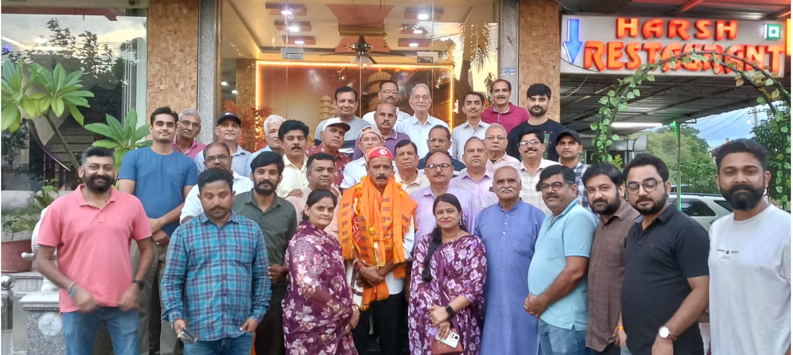 त्रिमेस समाज ने भाजपा जिला उपाध्यक्ष का किया सम्मान
