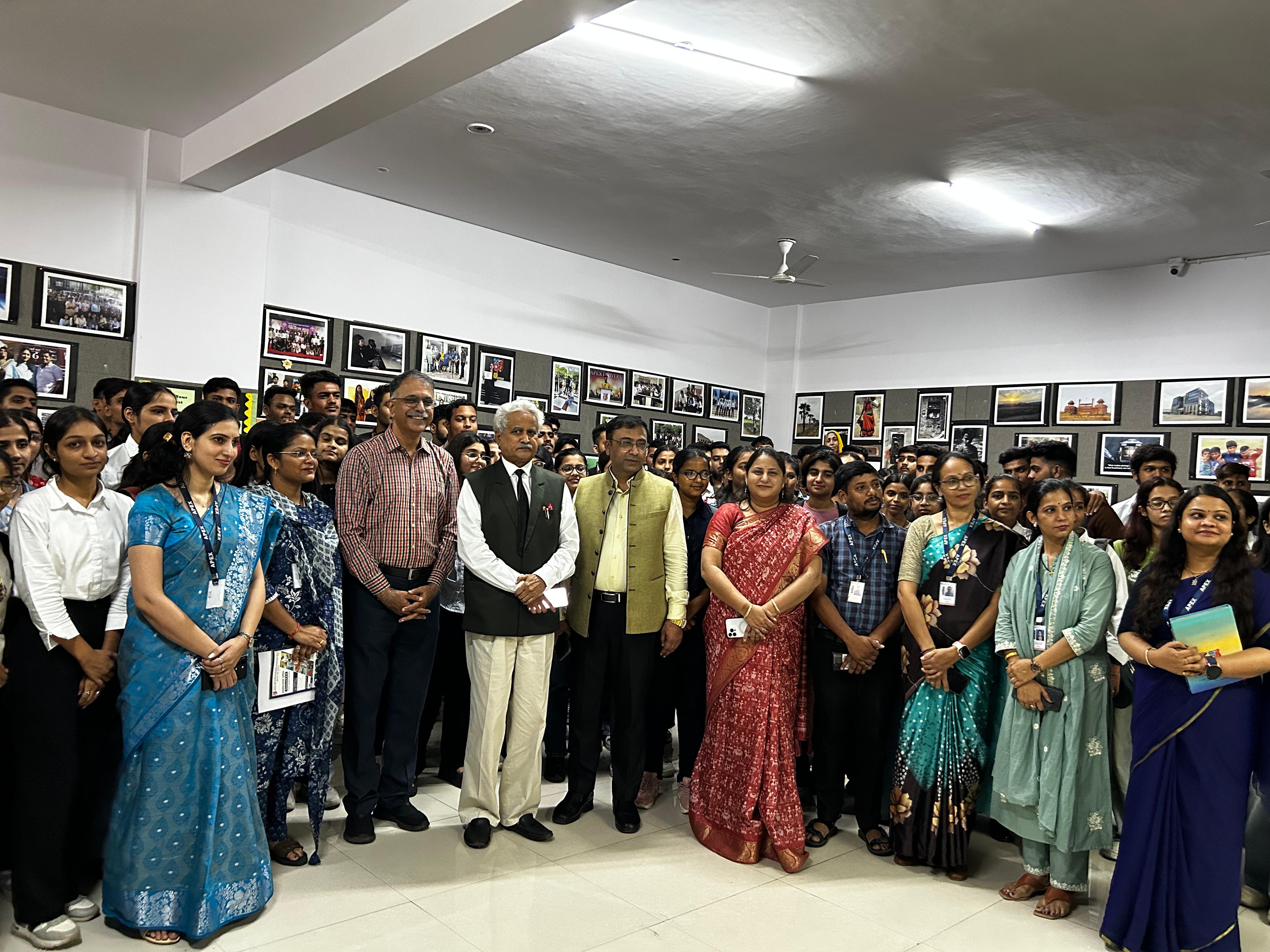 एपेक्स यूनिवर्सिटी में भारतीय संविधान पर प्रो. आनंद पालीवाल का प्रेरक व्याख्यान