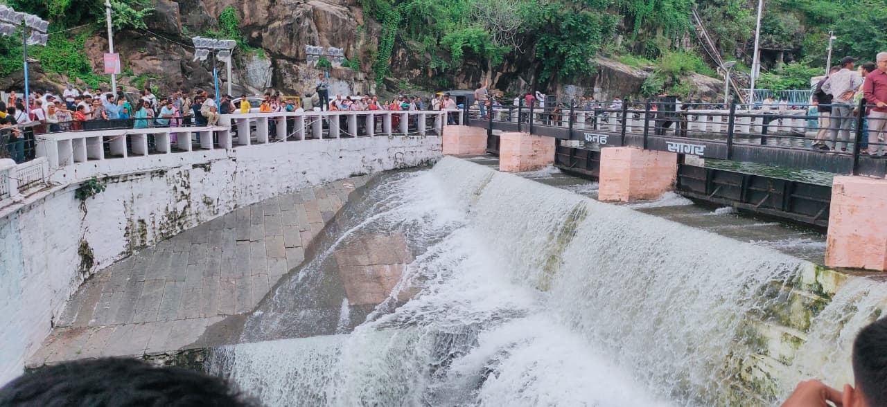 ##### Fatehsagar Lake Overflows, Udaipur Rejoices in Festive Spirit