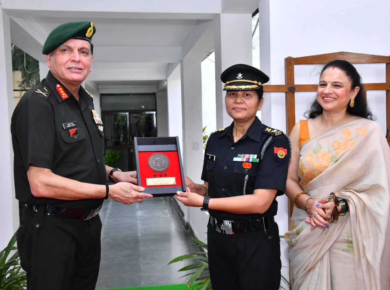 ARMY COMMANDER VISITS RASHTRIYA MILITARY SCHOOL, AJMER  INTERACTS WITH CADETS