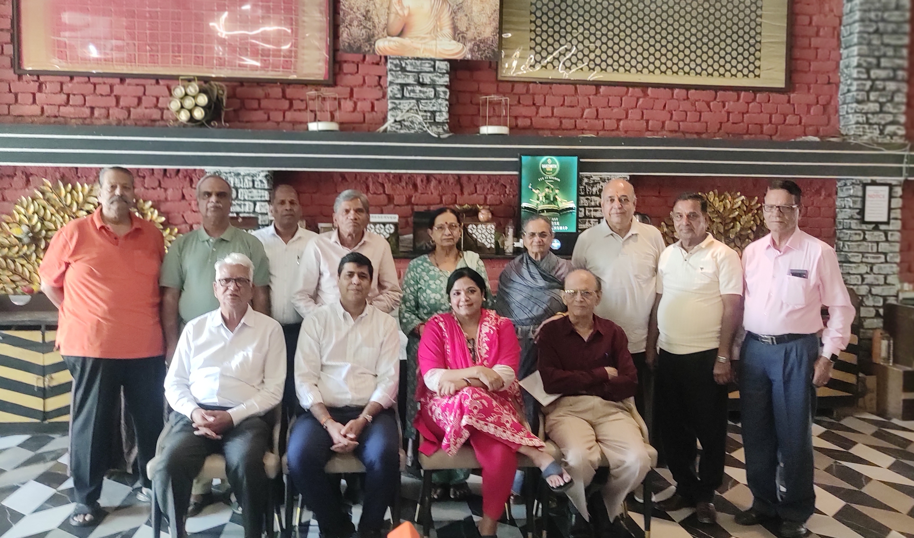मुस्कान क्लब यूथ रिविजिटेड की नवीन कार्यकारिणी का गठन 