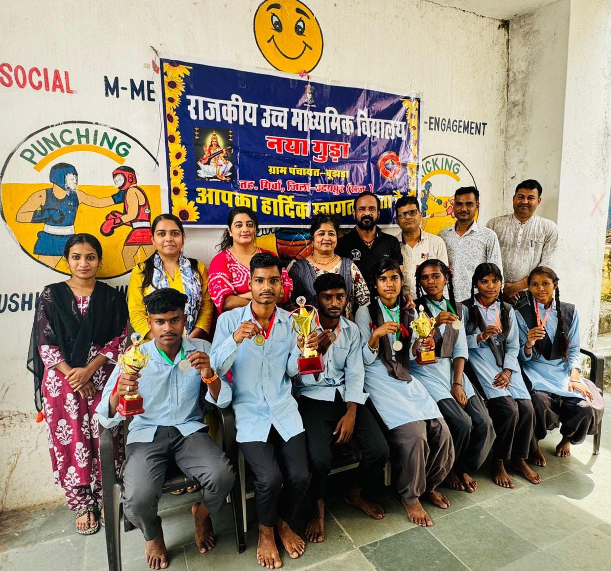 स्कूल वूशु में जिला स्तर पर रा उ मा वि नयागुड़ा को 1स्वर्ण, 2रजत सहित कुल 6 पदक