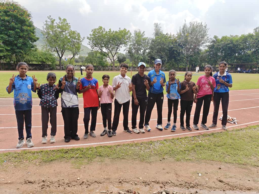 ####Exciting Matches in District School Cricket Tournament