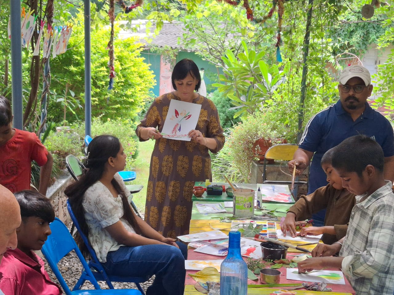 #### Touching the Flower – A Monoprint/Collage Workshop Brimming with Creativity