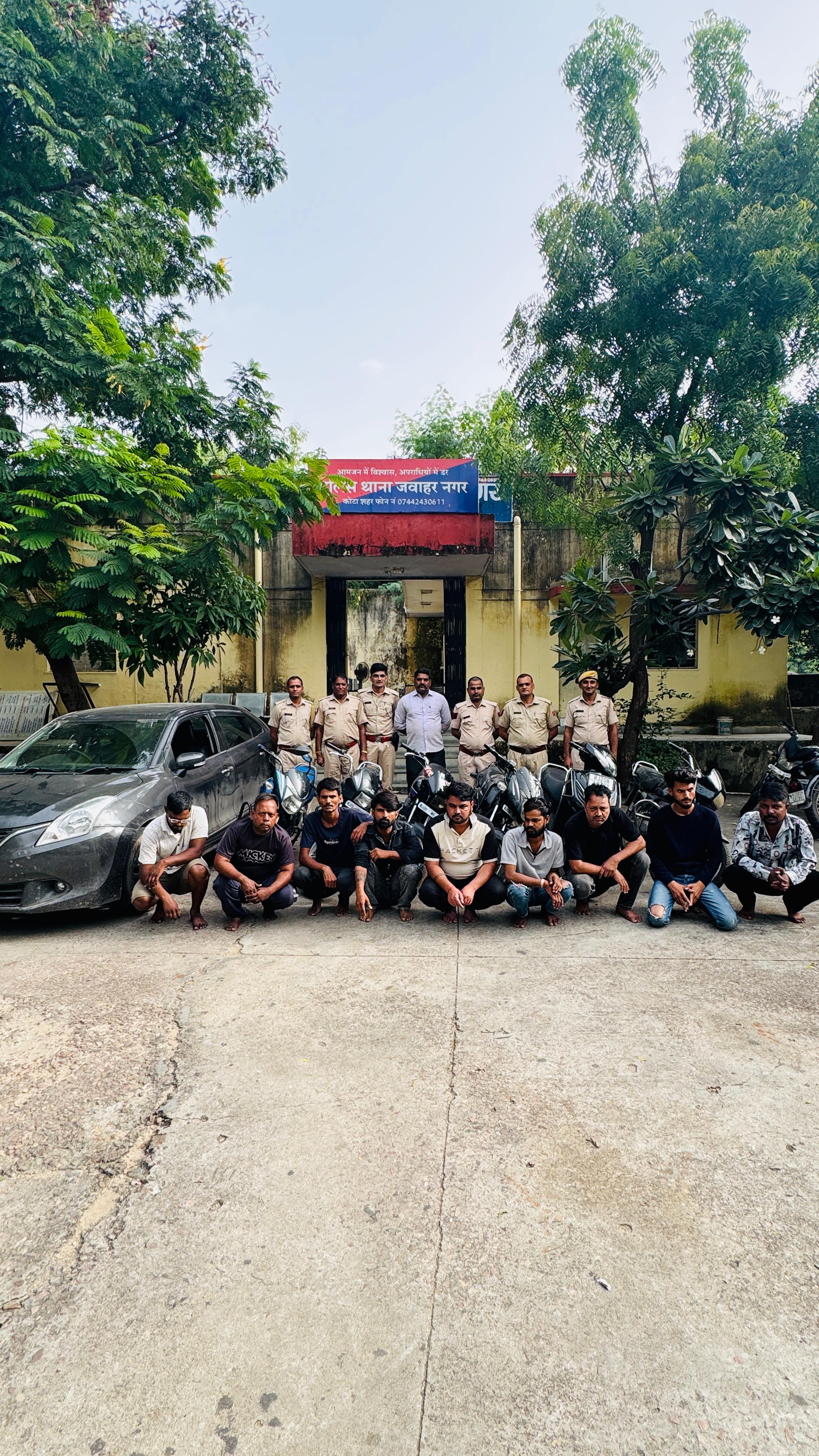 डिप्टी पुलिस सुपरिटेंडेंट योगेश शर्मा की पुलिस टीम ओपरेशन गरुडव्यूह के तहत बड़ी कार्यवाही