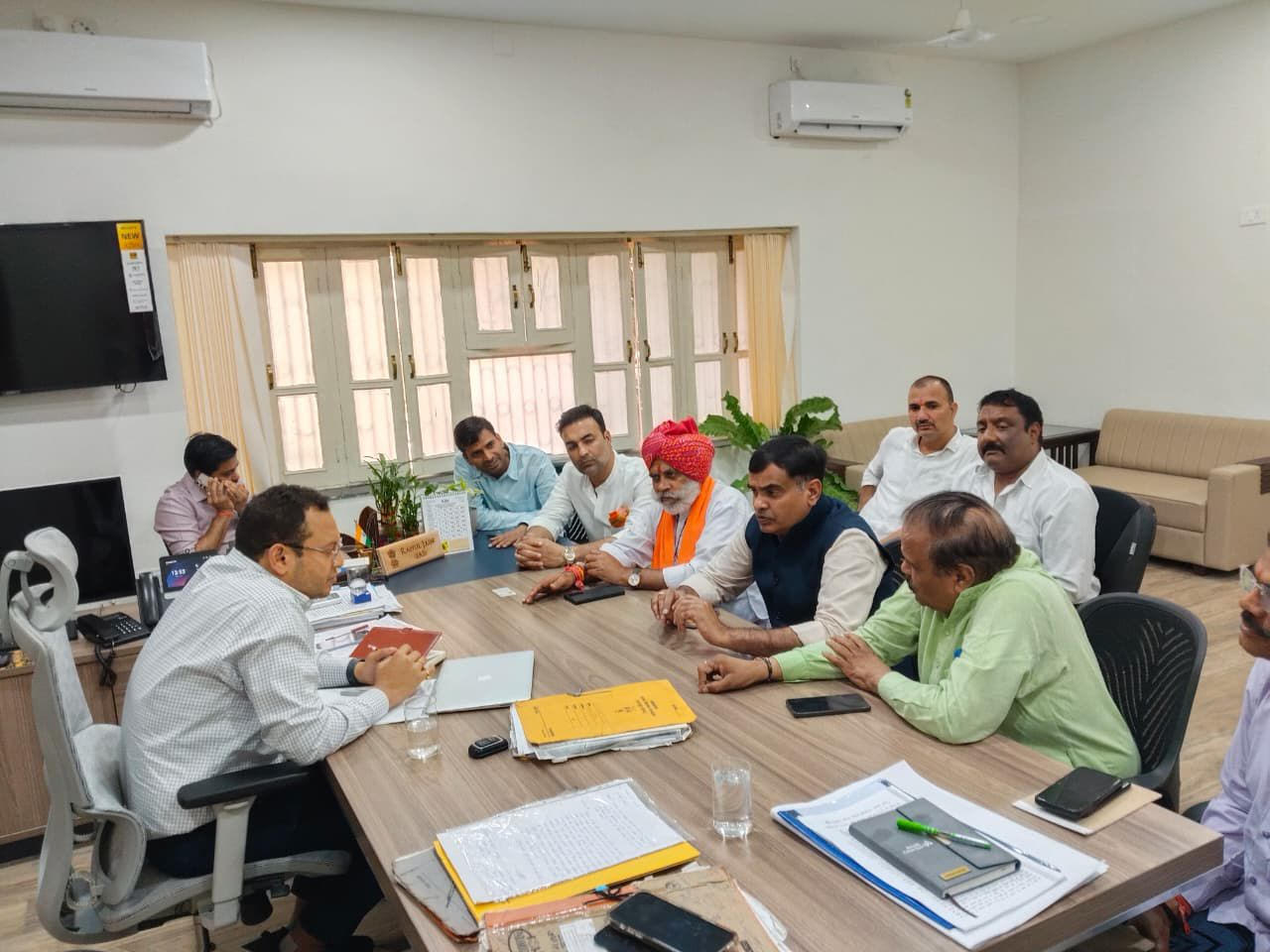 BJP Initiative Eases Festive Traders