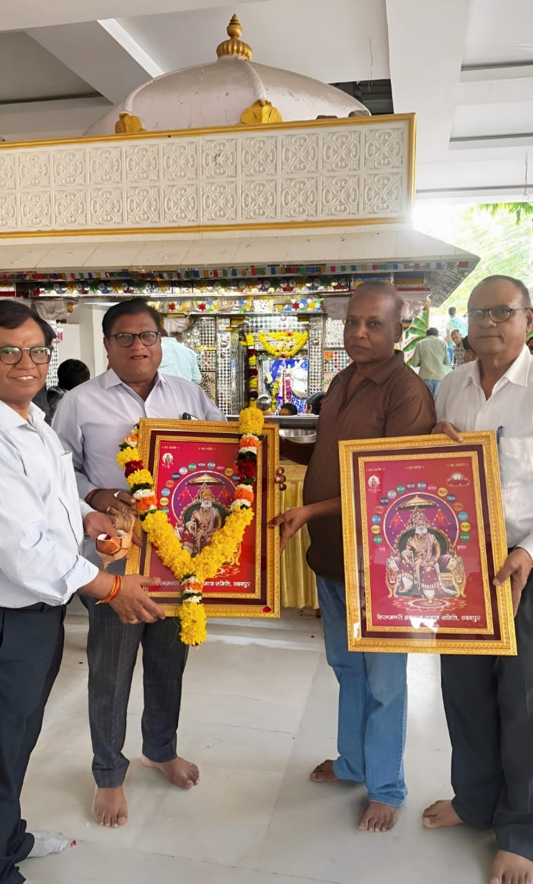 हिरणमगरी अग्रवाल समाज की पहल, समाज के हर घर पहुंचेगी अग्रसेनजी की तस्वीर