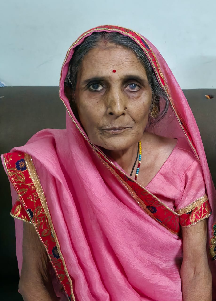 नेत्रदान से अमर ममता — समाज के लिए प्रेरणा बनी श्रीमती गीता बाई लाभी   नेत्रदान से अमर ममता — समाज के लिए प्रेरणा बनी श्रीमती गीता बाई लाभी