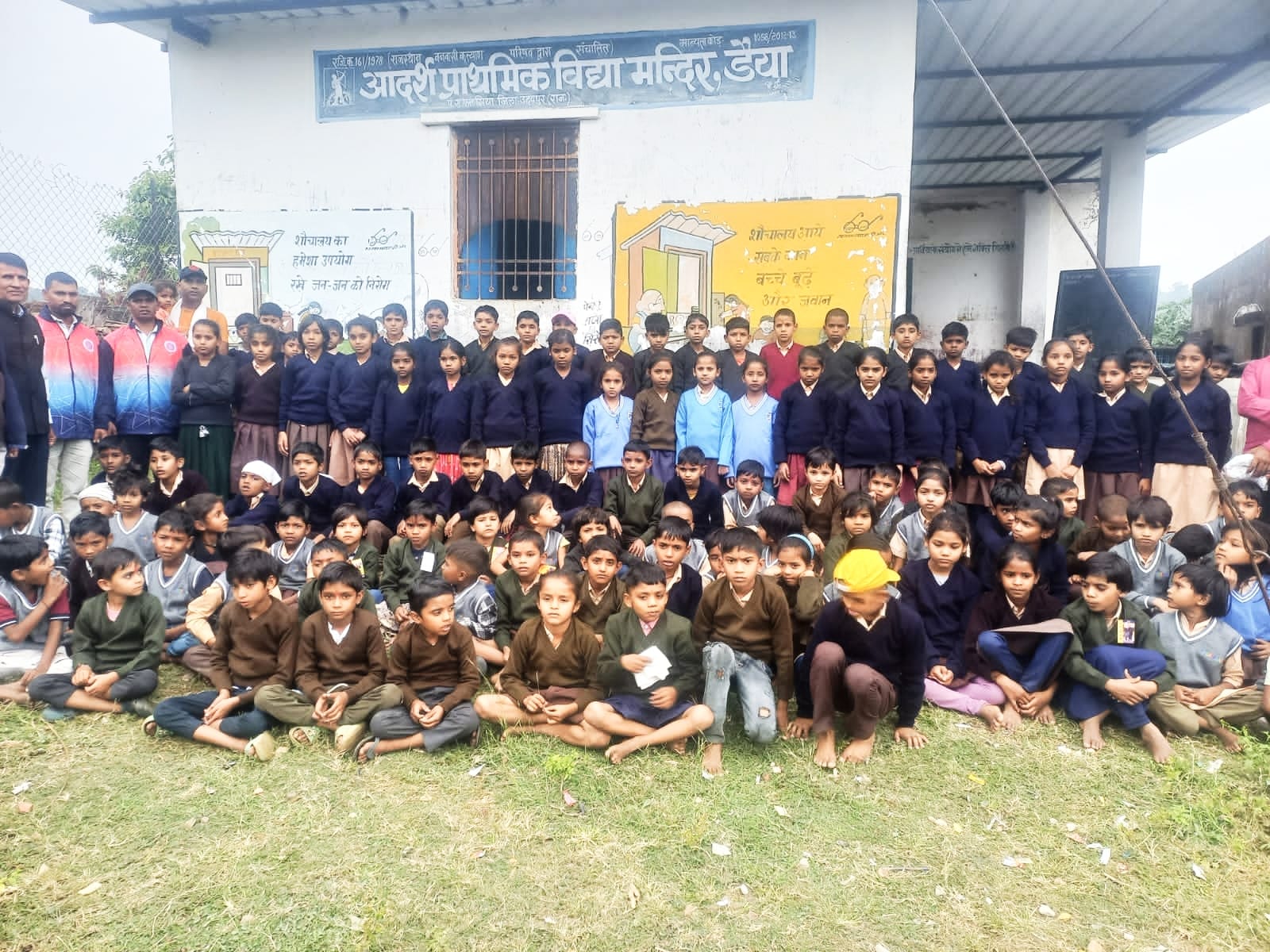 500 Sweaters Distributed to Tribal Students for Winter Relief