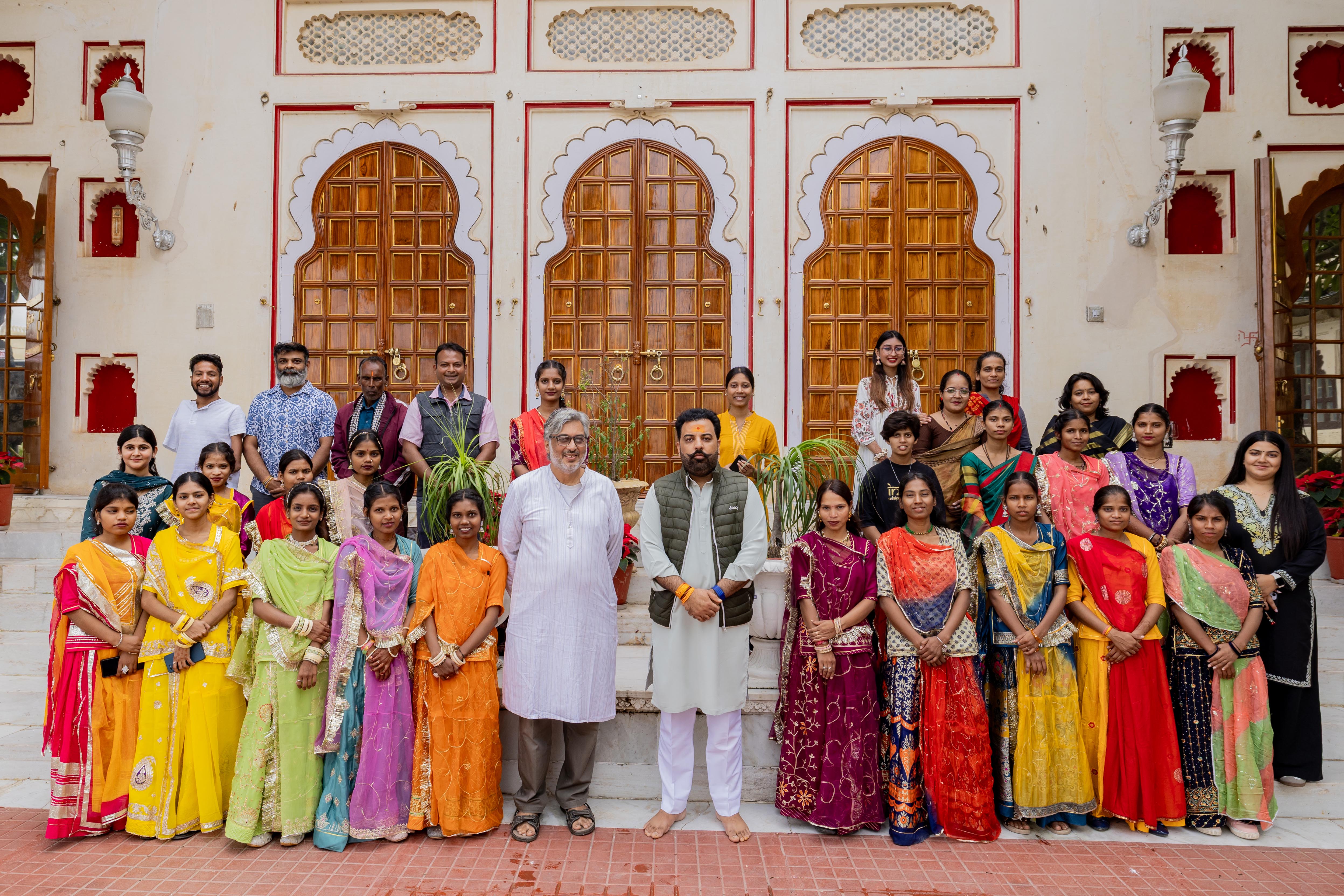 Three-Day ‘Gavri’ Art and Painting Exhibition Begins at City Palace Museum Three-Day ‘Gavri’ Art and Painting Exhibition Begins at City Palace Museum