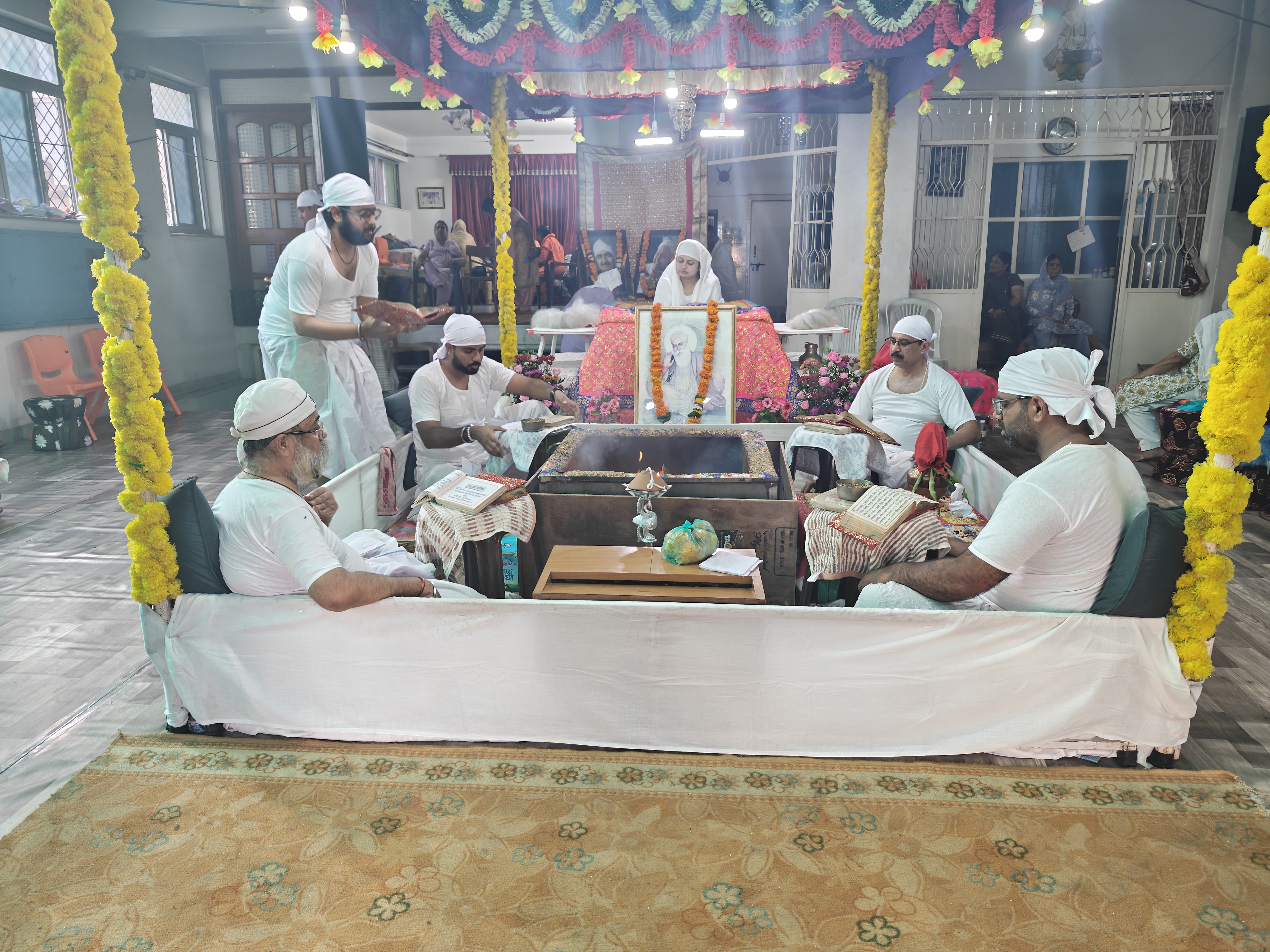 प्रकाश पर्व पर वैकुण्ठ धाम में अखंड पाठ साहिब का आयोजन