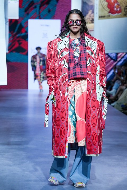 INDIA’S LARGEST FASHION AND LIFESTYLE EVENT: LAKMÉ FASHION WEEK