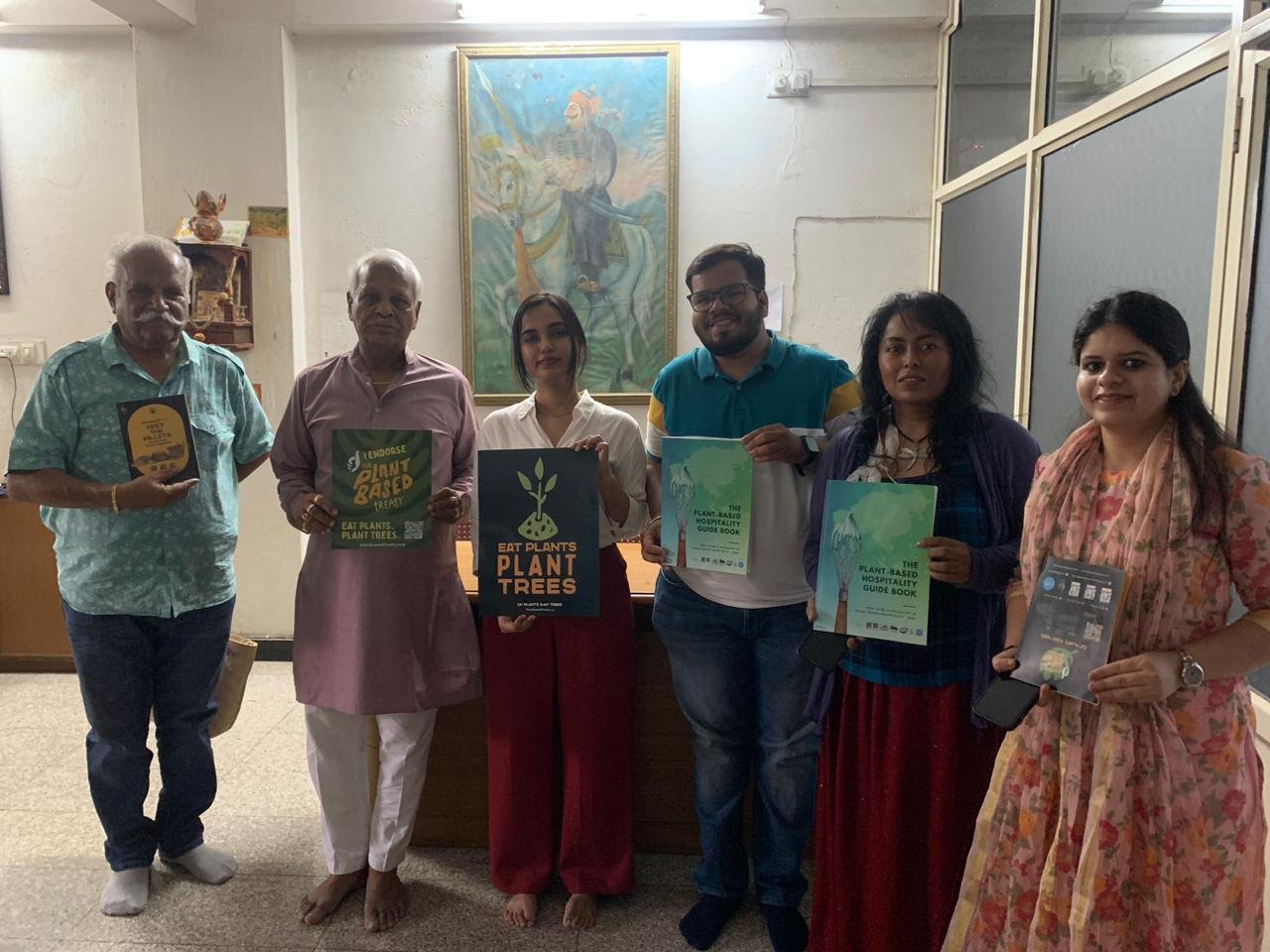 वीगन प्रोडक्ट को बढ़़ावा देनें के कार्य को विधायक,महापौर व उप महापौर ने सराहा